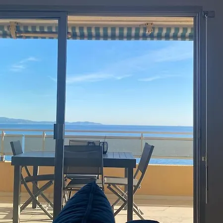 Διαμέρισμα Superbe Avec Vue Mer Exceptionnelle - Refait A Neuf ! Αζάτσιο